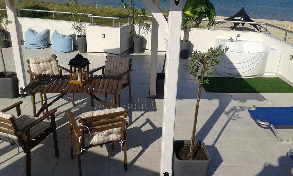 Hotel Sarti Beach Bagian luar foto