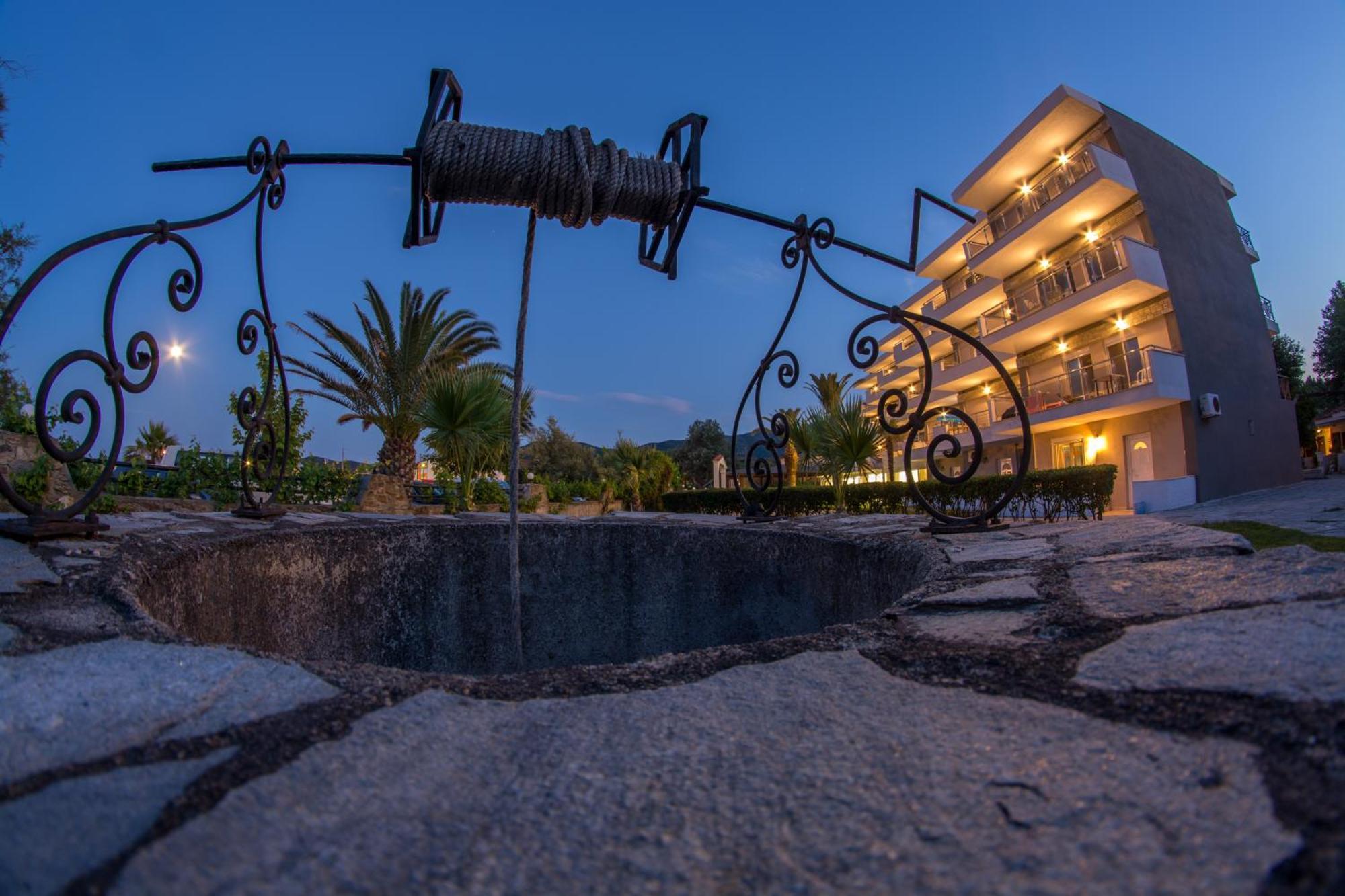 Hotel Sarti Beach Bagian luar foto