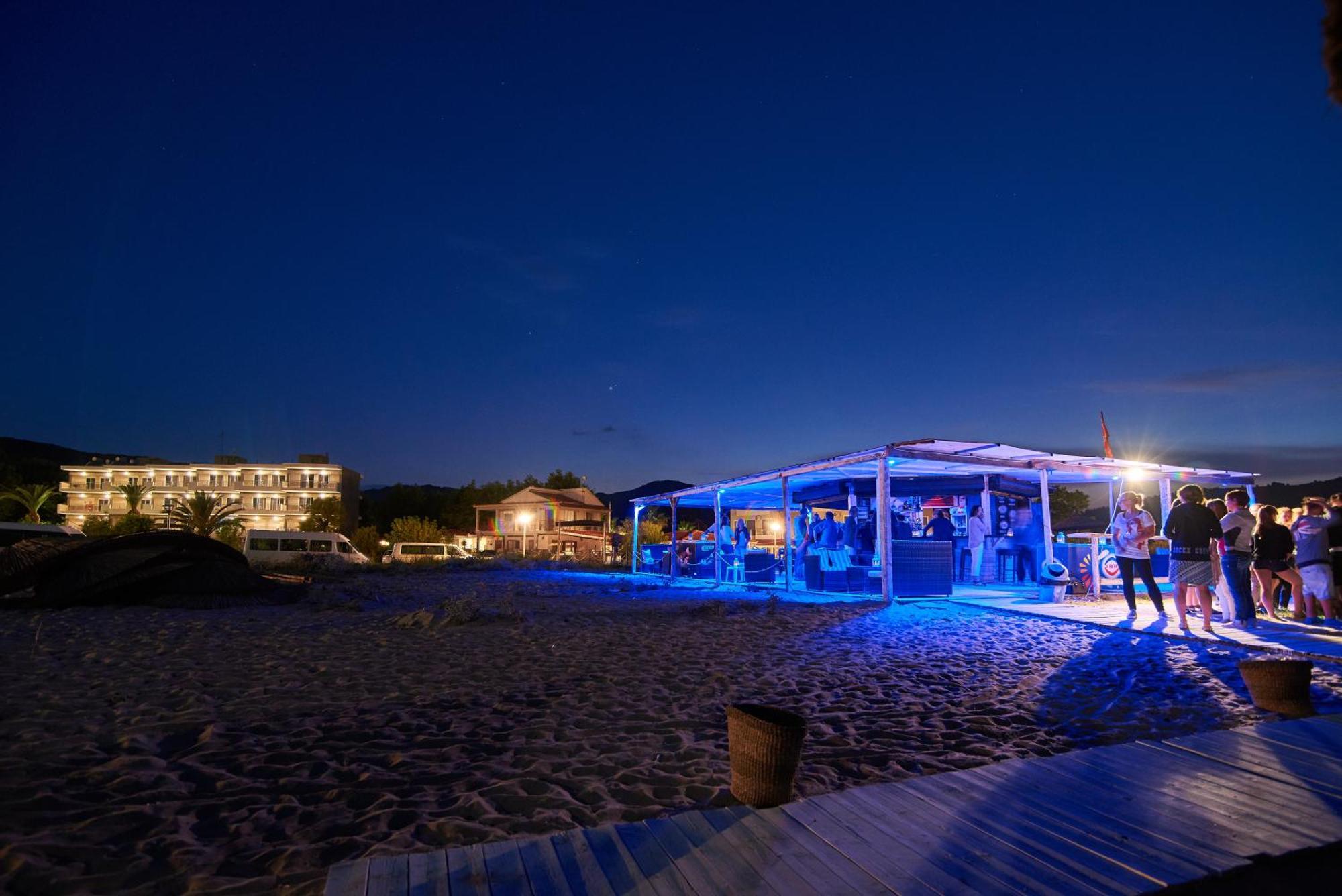 Hotel Sarti Beach Bagian luar foto