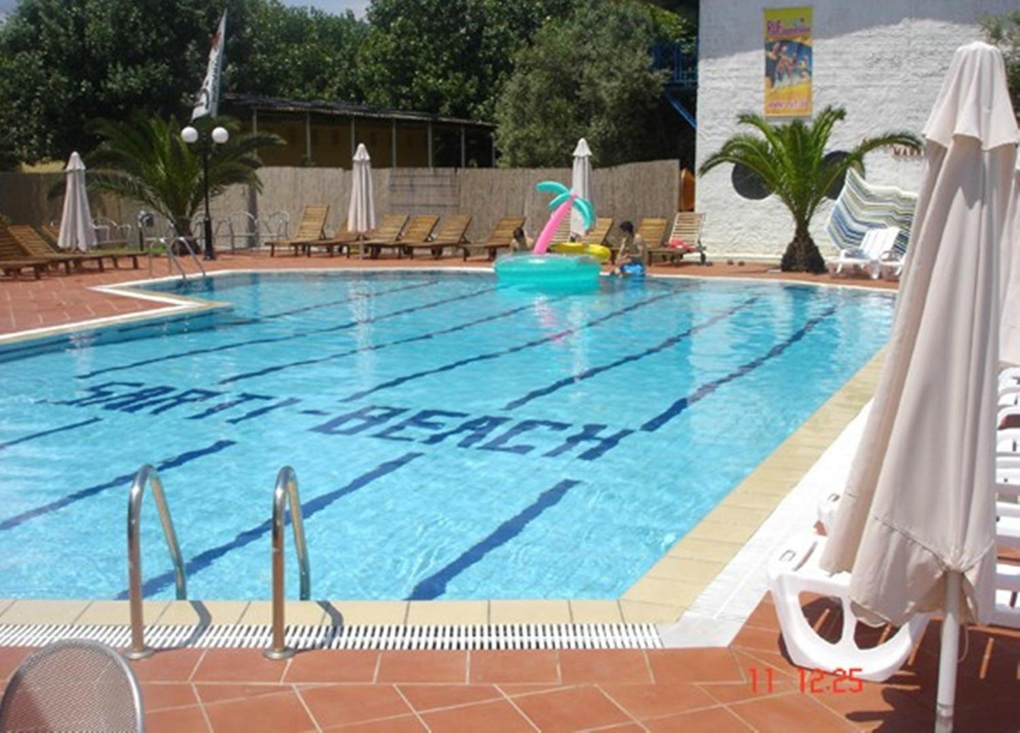 Hotel Sarti Beach Bagian luar foto