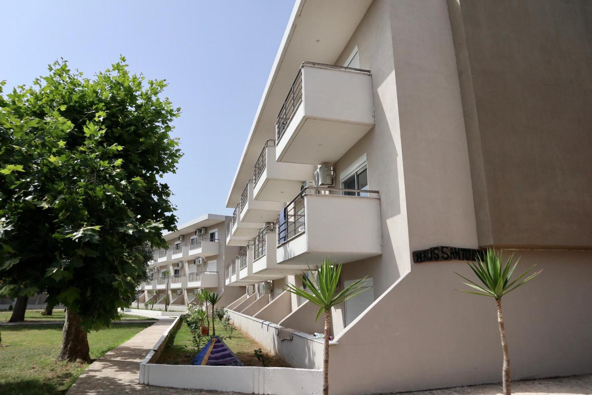 Hotel Sarti Beach Bagian luar foto