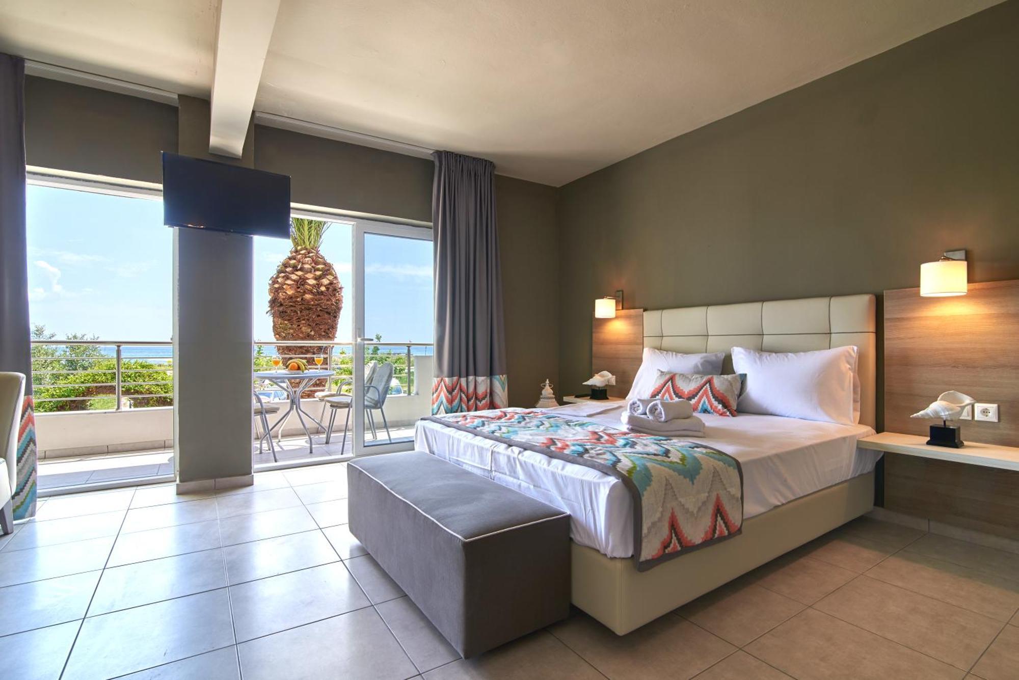 Hotel Sarti Beach Ruang foto