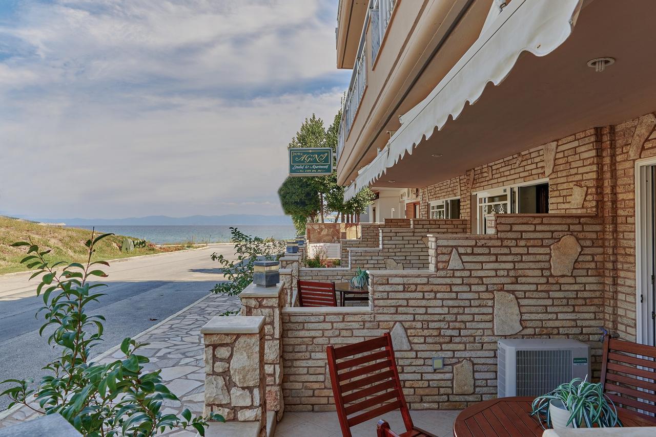 Hotel Sarti Beach Bagian luar foto